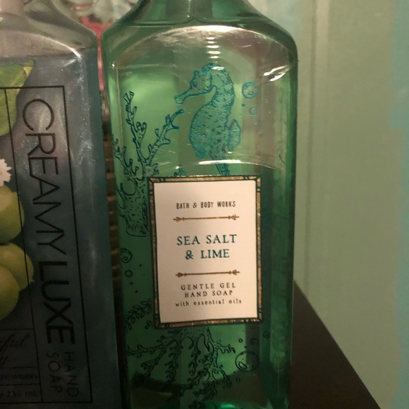 NWT Bath & Body Works 5 Pc Gel Hand Soap - Picture 2 of 6